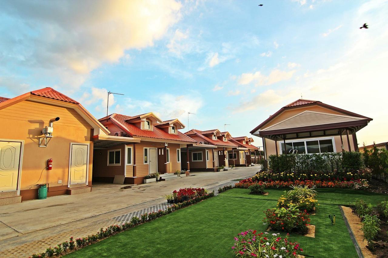 Rojanavee Resort Накхон-Найок Екстер'єр фото